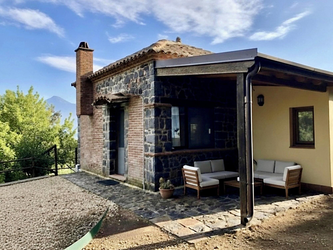 Room 2, B B Villa Loriana, Catania