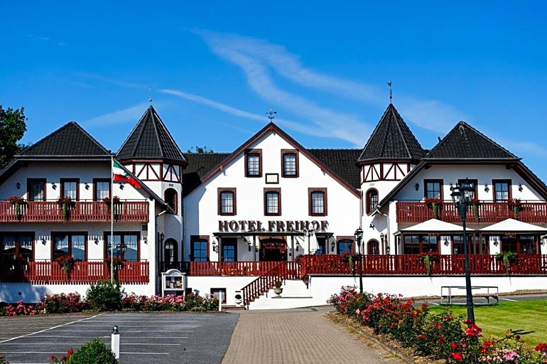 Exterior & Views 2, Hotel Freihof, Herford