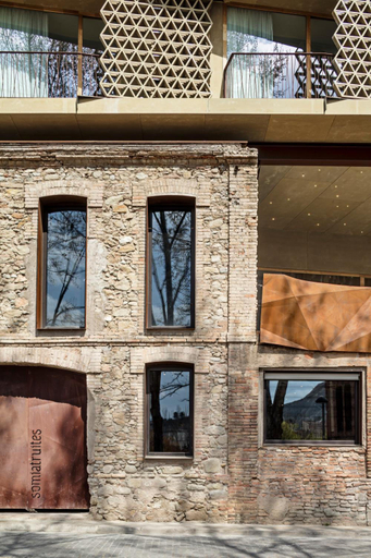 Exterior & Views 2, Somiatruites, Barcelona