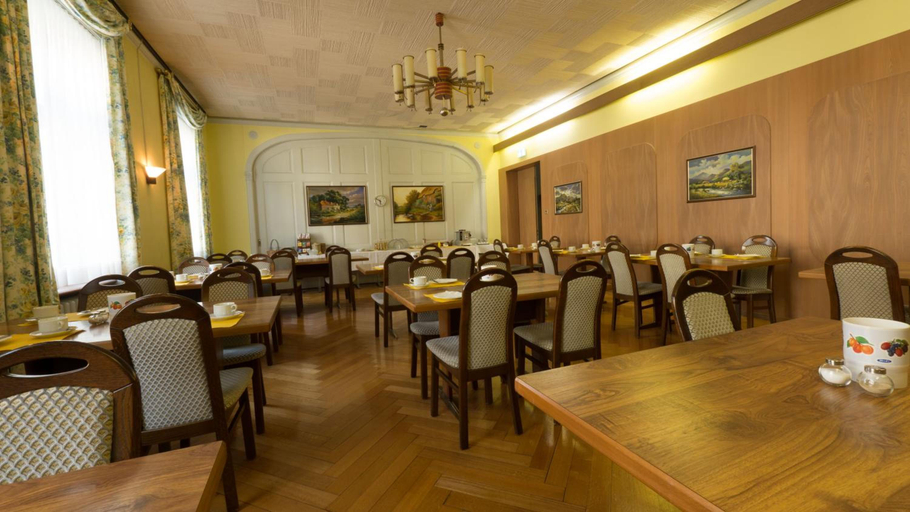 Food & Drinks 5, Hotel Terminus Brugg, Brugg