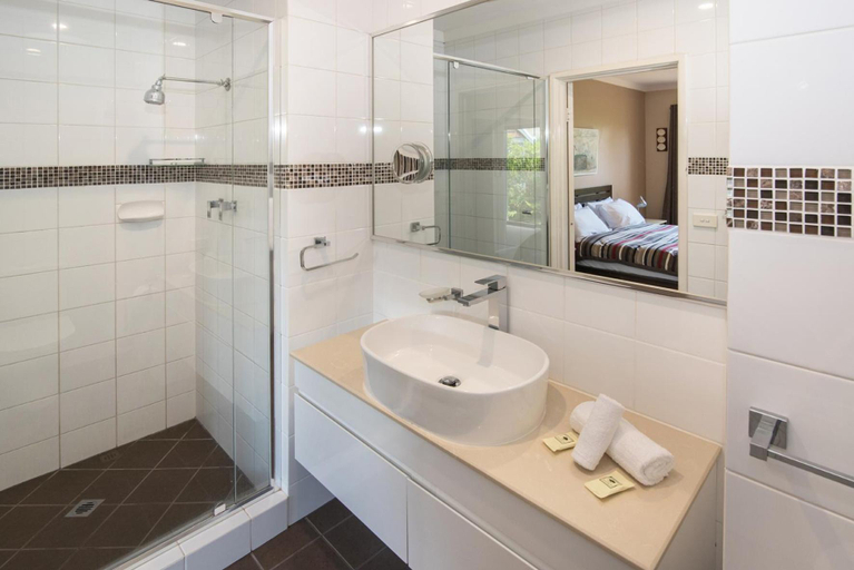 Bathroom 3, Bayshore Beachside Resort, Busselton