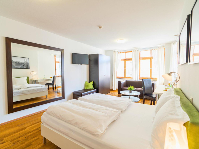Bedroom 5, The Square Coburg, Coburg