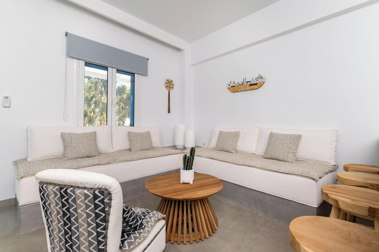 Bedroom 5, AquaLung Suites, South Aegean