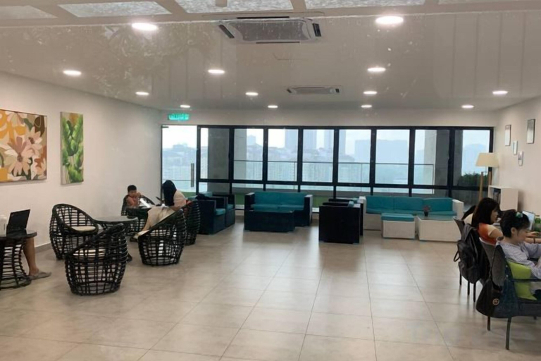 Lobby 1, 2&3BR Family Suite Nr Sunway Velocity & LRT Maluri, Kuala Lumpur