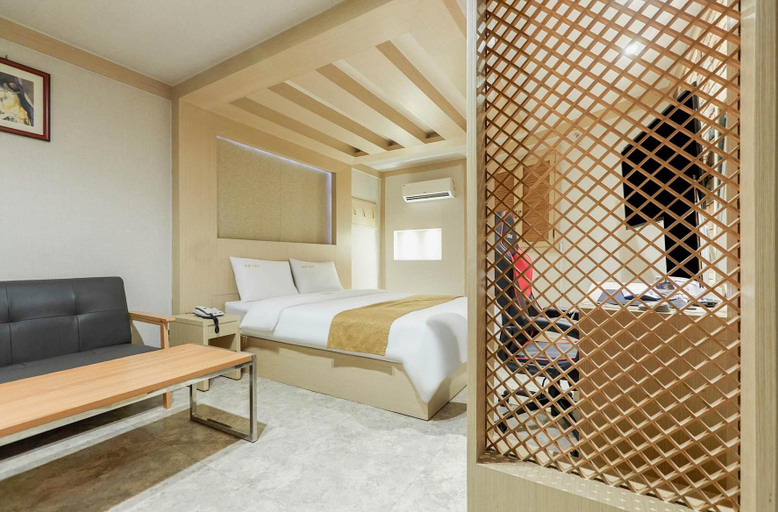 Bedroom 4, Yeongdeungpo Hotel Basic, Yeongdeungpo