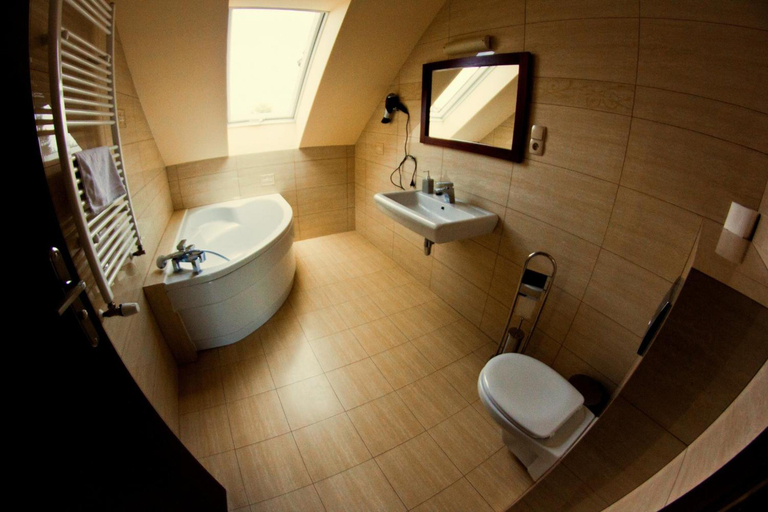Bathroom 4, Dwa Bratanki, Rzeszów