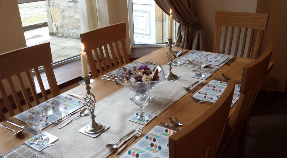 Public Area, Darwin Cottage Self Catering in Elgin, Moray