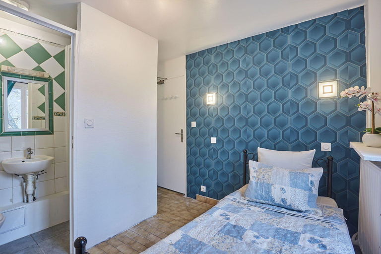 Bedroom 4, Hotel Petit Vix, Paris