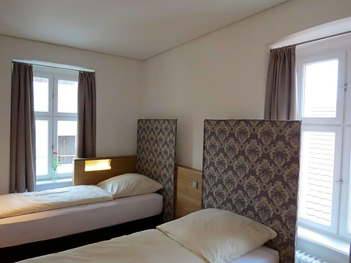 Bedroom 3, Hotel Kloster Gasthof Speinshart, Neustadt an der Waldnaab