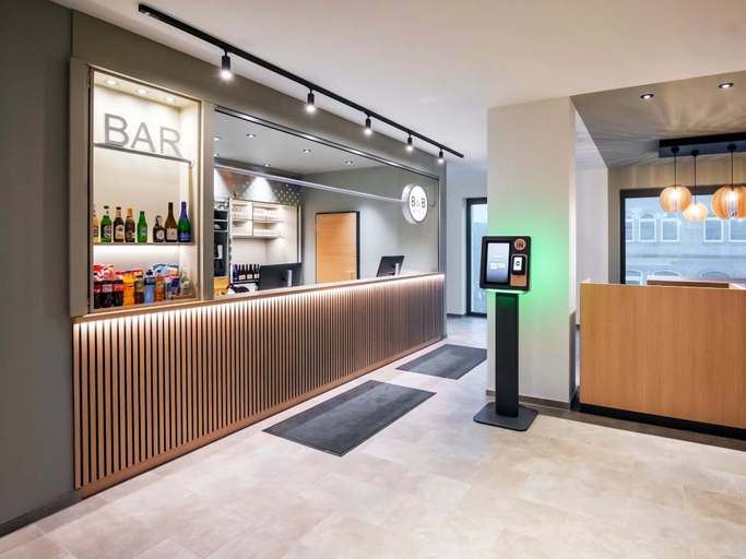 Lobby 4, B&B Hotel Würzburg-altstadt, Würzburg