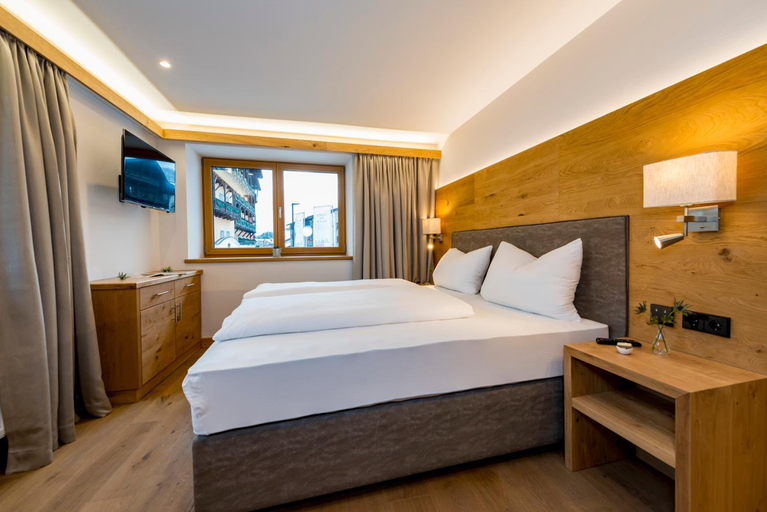 Bedroom 2, Tiroler Weinstube, Innsbruck Land