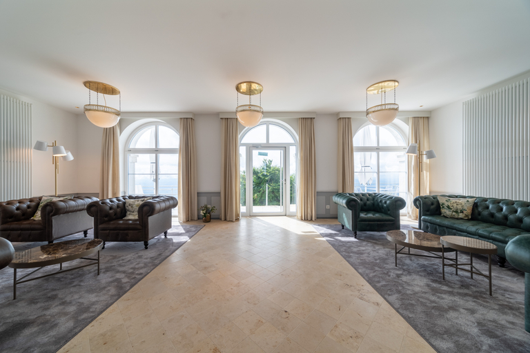 Public Area 4, Hotel Weissenstein, Lebern