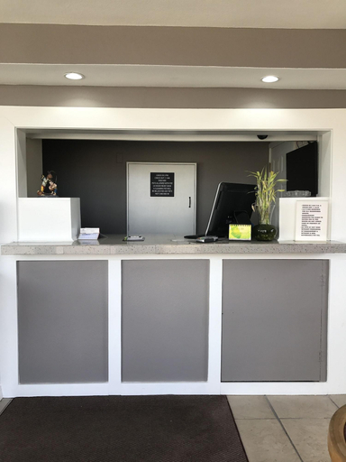 Public Area 3, Hutchinson Inn, Reno