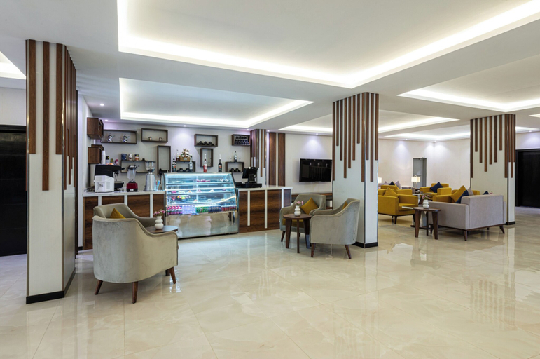Bar, Al Qasr Al Maseef Khamis Mushit