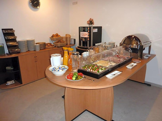Food & Drinks 5, Garni Hotel Alber, Altötting