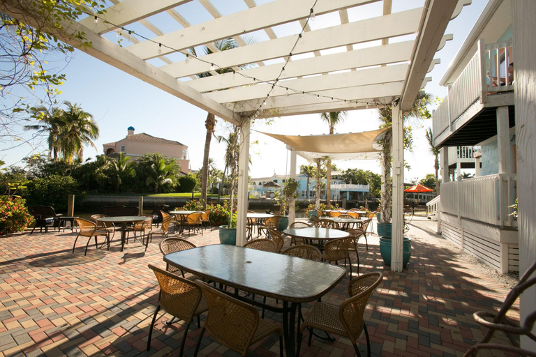 Food & Drinks 5, Matanzas Inn Bayside Resort and Marina, Lee