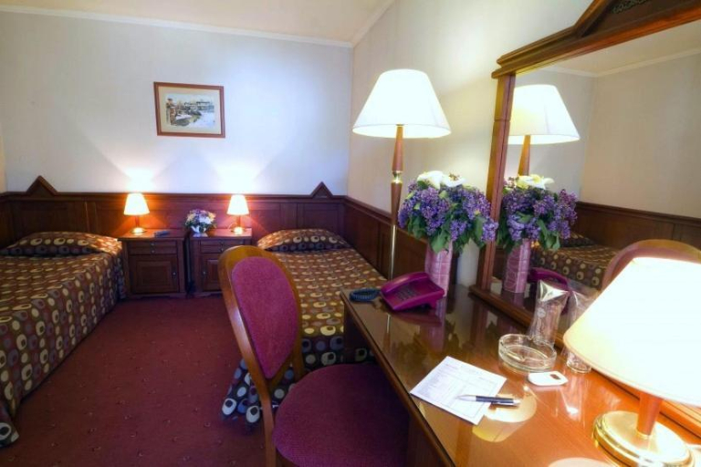 Bedroom 3, Hotel Central, Veliko Tarnovo