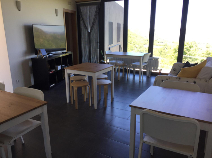 Food & Drinks, Linar Do Rei, Lugo
