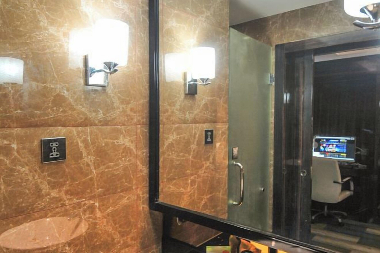 Bathroom 4, Ao Ni Si Hotel, Sanya