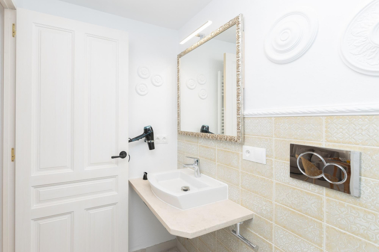 Bathroom 3, CASA AZUL - Boutique Apartments by Casa del Patio, Málaga