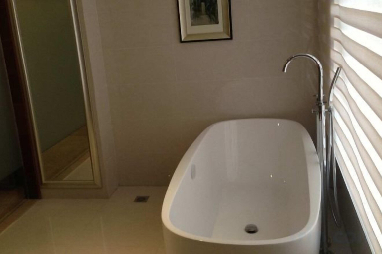 Bathroom 4, Tokang International Hotel, Xianning