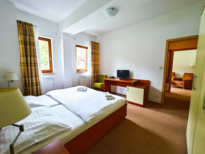 Bedroom 3, Hotel Bazant, Karlovy Vary