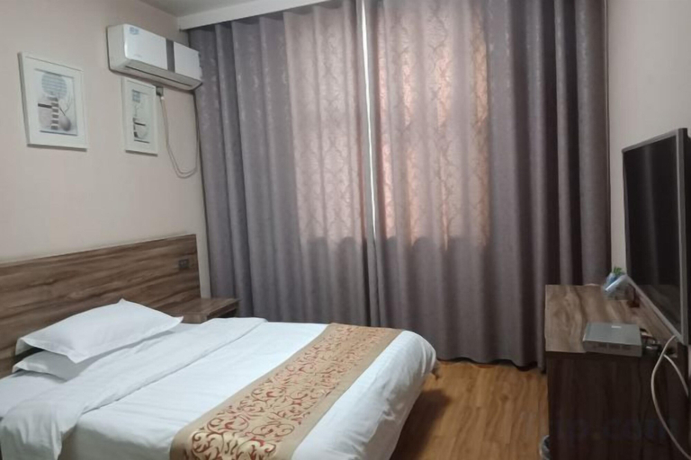 Bedroom 5, Xinye Jinchen Business Hotel, Nanyang