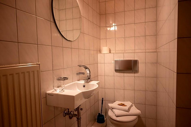 Bathroom 4, Grvºner Baum, Main-Tauber-Kreis