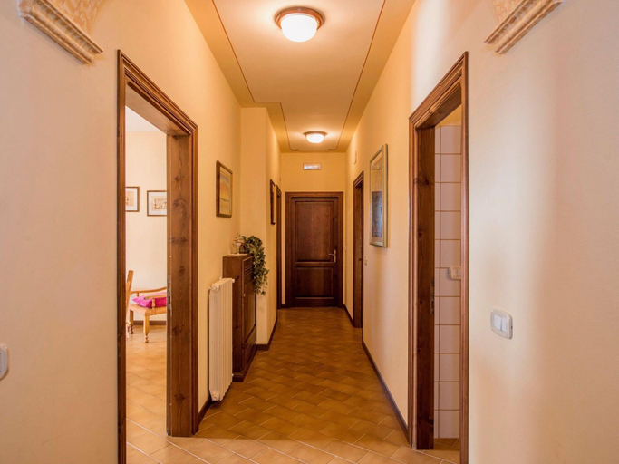 Public Area, Air Conditioned Flat With Pool And Wellness Area, Perugia