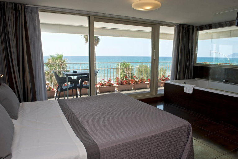 Bedroom 3, Hotel Ristorante Centosedici, Latina