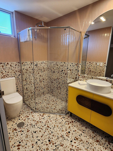 Bathroom 4, Peninsula Hotel Motel, Adelaide