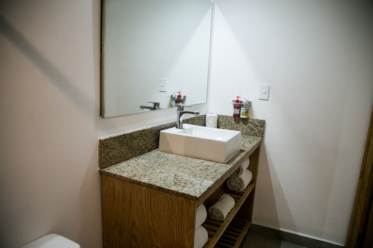 Bathroom 4, Hotel 500, Monterrey