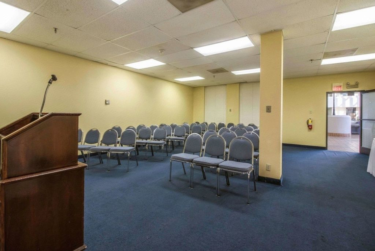 Business Facilities 5, Clarion Hotel Jackson Northwest, Madison