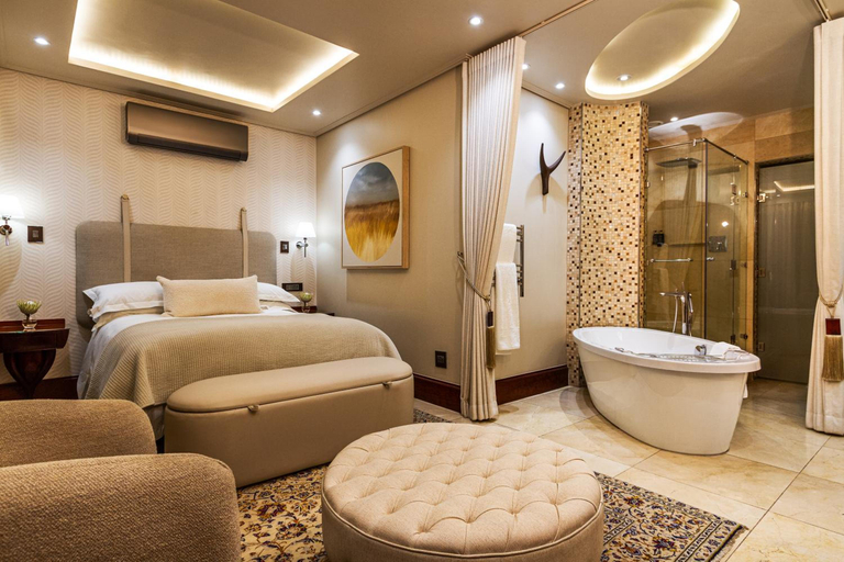 Bathroom 4, Kimberley Anne Hotel, Frances Baard