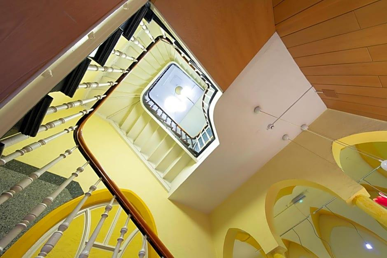 Public Area 3, Hotel Reichshof, Unna