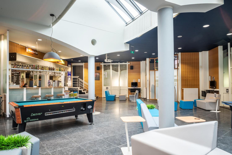 Food & Drinks 4, Auberge De Jeunesse De Mons, Hainaut