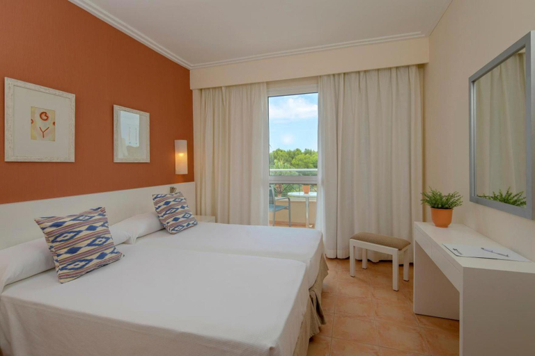 Bedroom 3, HM Mar Blau, Baleares