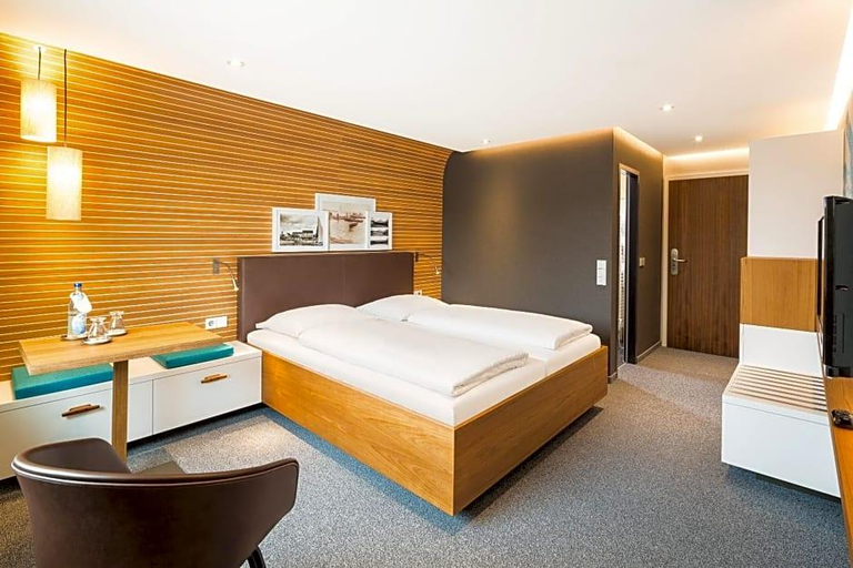Bedroom 3, Hotel Seehof, Bodenseekreis