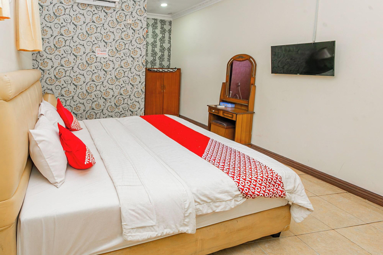 Room 3, Oyo 94346 Hotel Andalus Cibogo Puncak, Bogor