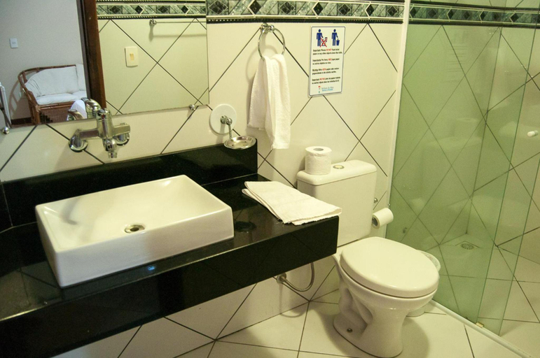 Bathroom 3, Refron Du Mar Pousada Paraty, Parati