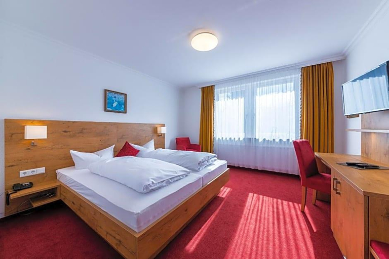 Bedroom 3, Hotel Krone, Konstanz