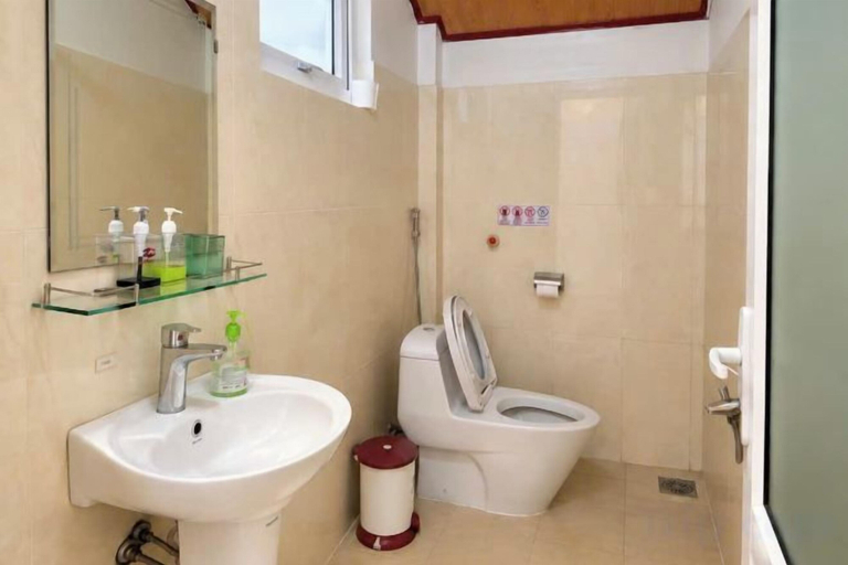 Bathroom 3, Tuong Vy Villa, Đà Lạt