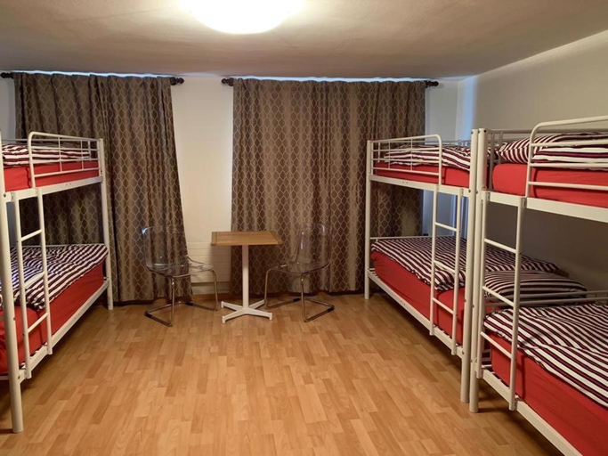 Bedroom 4, Friendly Hostel Zürich, Zürich