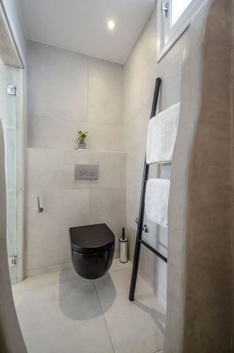 Bathroom 3, Naxos Evilion Luxury Apartments, South Aegean