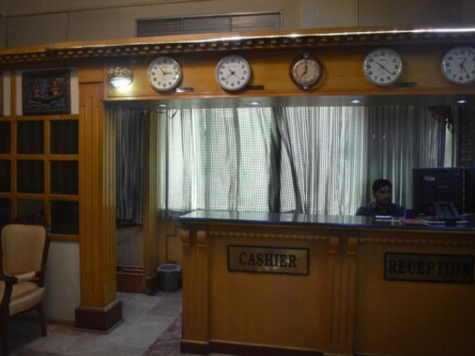 Public Area 2, Hotel De Mall, Rawalpindi