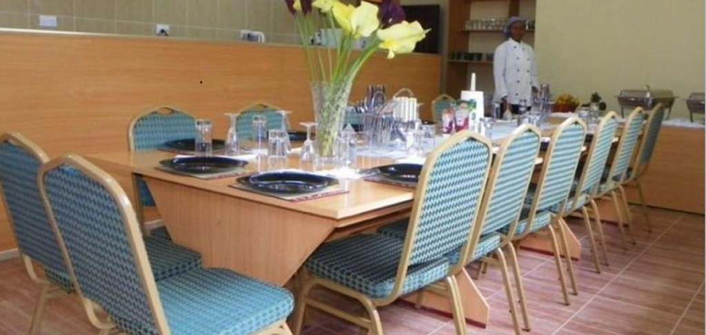 Restaurant 5, Elena Lodge, Machakos Town