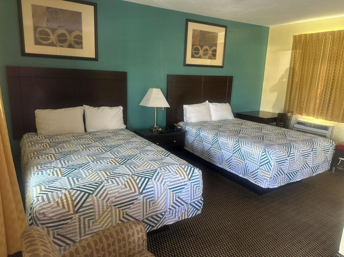 Bedroom 3, Tropical Palm Motel, Lee