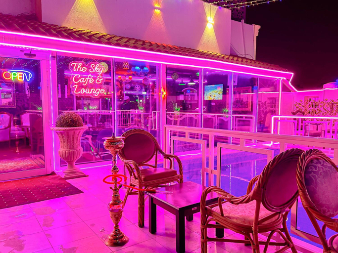 Food & Drinks 5, The Victory Hotel, Doha