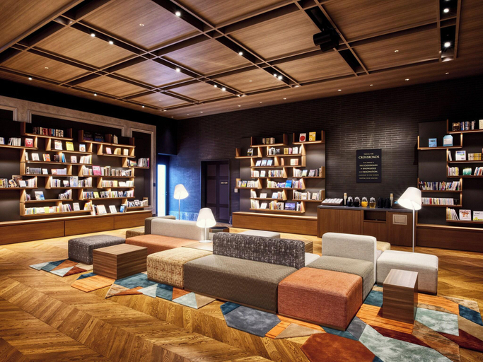 Public Area 2, IN THE LIBRARY hotel and books TOKOROZAWA, Tokorozawa
