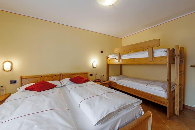 Bedroom 4, Hotel San Rocco, Sondrio